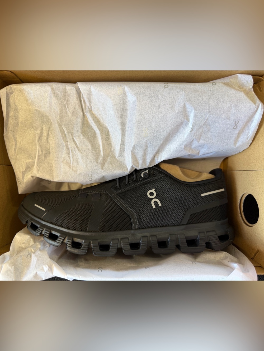 On Cloud - Cloud 6 Men's Black size 8